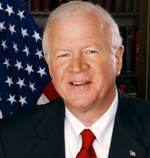 Chambliss wins Georgia's U.S. Senate seat