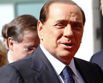 Video game invites players to attack Berlusconi 