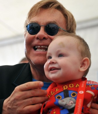 Elton John can’t adopt child, says Ukraine minister