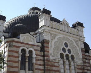 Sofia synagogue celebrates centenary as Jews rediscover heritage