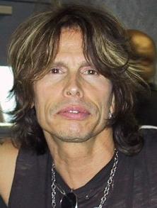 Steven Tyler says he’s not quitting Aerosmith