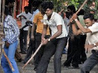 Students clash with police in Varanasi 
