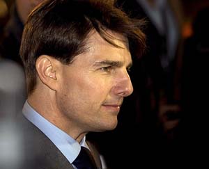 Tom Cruise threatens to sue clothing company for using his image