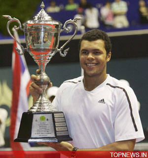 Emotional Tsonga inspired by family in Paris title triumph