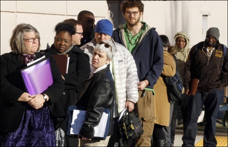 Unemployment falls to 7.7% in the US