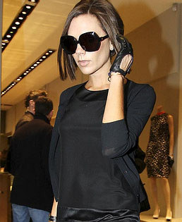 Posh jets to London to discuss Becks’ Milan plan