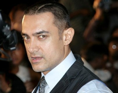 Aamir Khan launches 'Bachchanalia' 