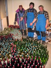 Teens who resist liquor ads, peer pressure less likely to become alcoholic