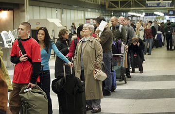 Communication glitch causing flight delays 