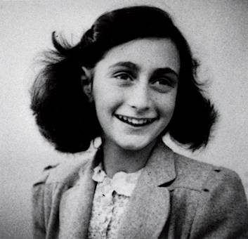 Dutch school children mark Anne Frank 80th birthday with diary