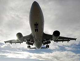 Britain lifts ban on airlines