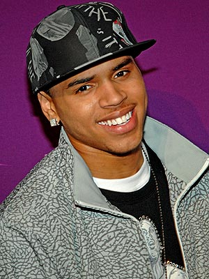 Chris Brown loses advertising deals after Rihanna allegations 