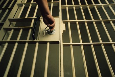 Singapore jails Australian reporter on drugs charges