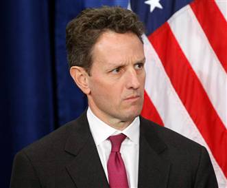 Dollar drops as Geithner sees greater role for IMF currency