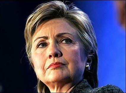 Clinton faces defiance of her appeal for Democratic party unity