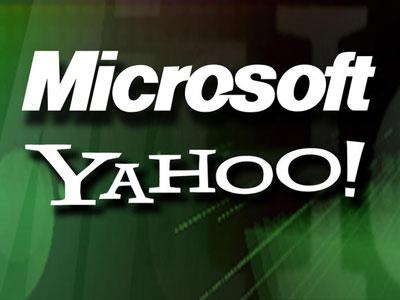 Microsoft and Yahoo still pursue deal