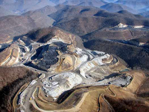West Virginia mine explosion leaves at least 7 dead