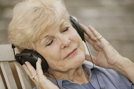 Listening To Music Is Good For Heart Patients