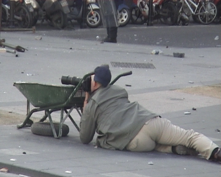  ''Armed police would not fire back. – I wish I''d had a gun, not a camera''
