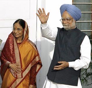 President Pratibha Patil and Prime Minister Dr. Manmohan Singh