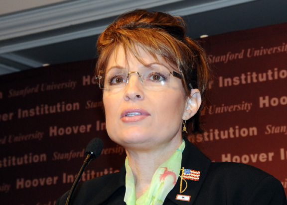Governor Palin making entrance with themes of reform, prosperity