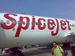 SpiceJet joins Jet Airways and Kingfisher in increasing fuel surcharge on tickets 