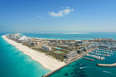 Discover Abu Dhabi’s Luxury Living and Investment Gems