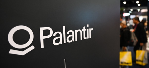 Palantir Stock Price Surges to 52-week High as Nasdaq Trades Firm