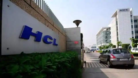 Shrikant Chouhan: BUY Axis Bank, HCL Technologies, HDFC; SELL SBI Life