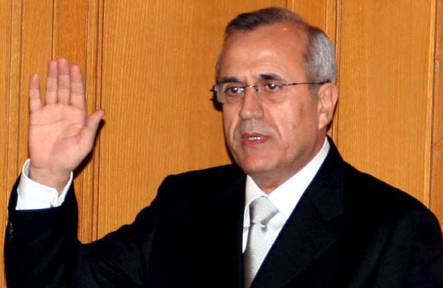 Lebanese president starts visit to Syria