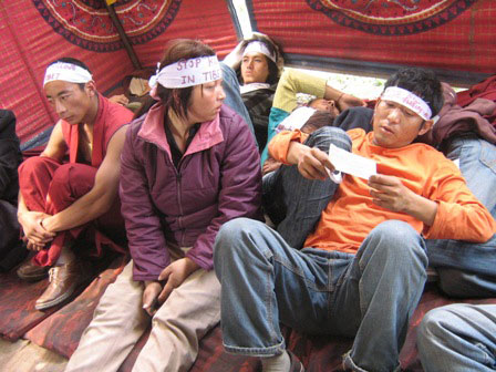 Tibetan exiles on indefinite hunger strike in India