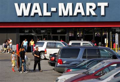 Wal-Mart earnings up 17 per cent as shoppers seek bargains 