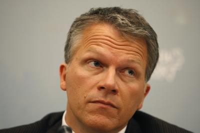Fortis share value loss a heavy blow, says Dutch finance minister 